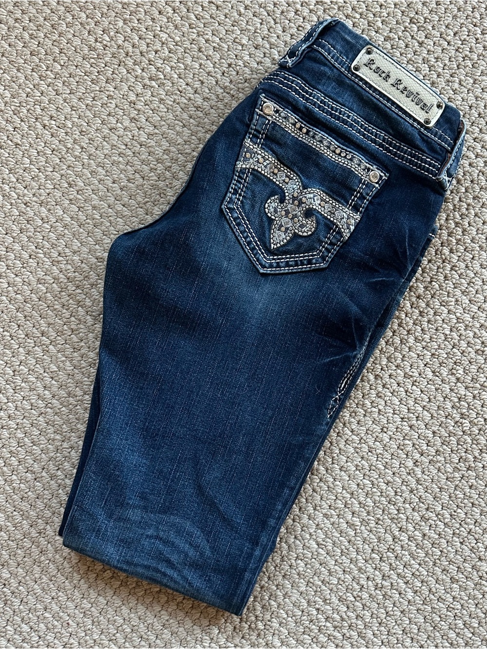 Womenโs Rock Revival Haine Easy Bootcut Jean